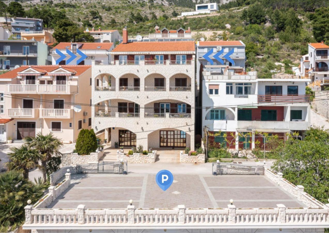 Beachfront Xxl - 2 Apartments Together - Lokva Rogoznica Eksteriør bilde
