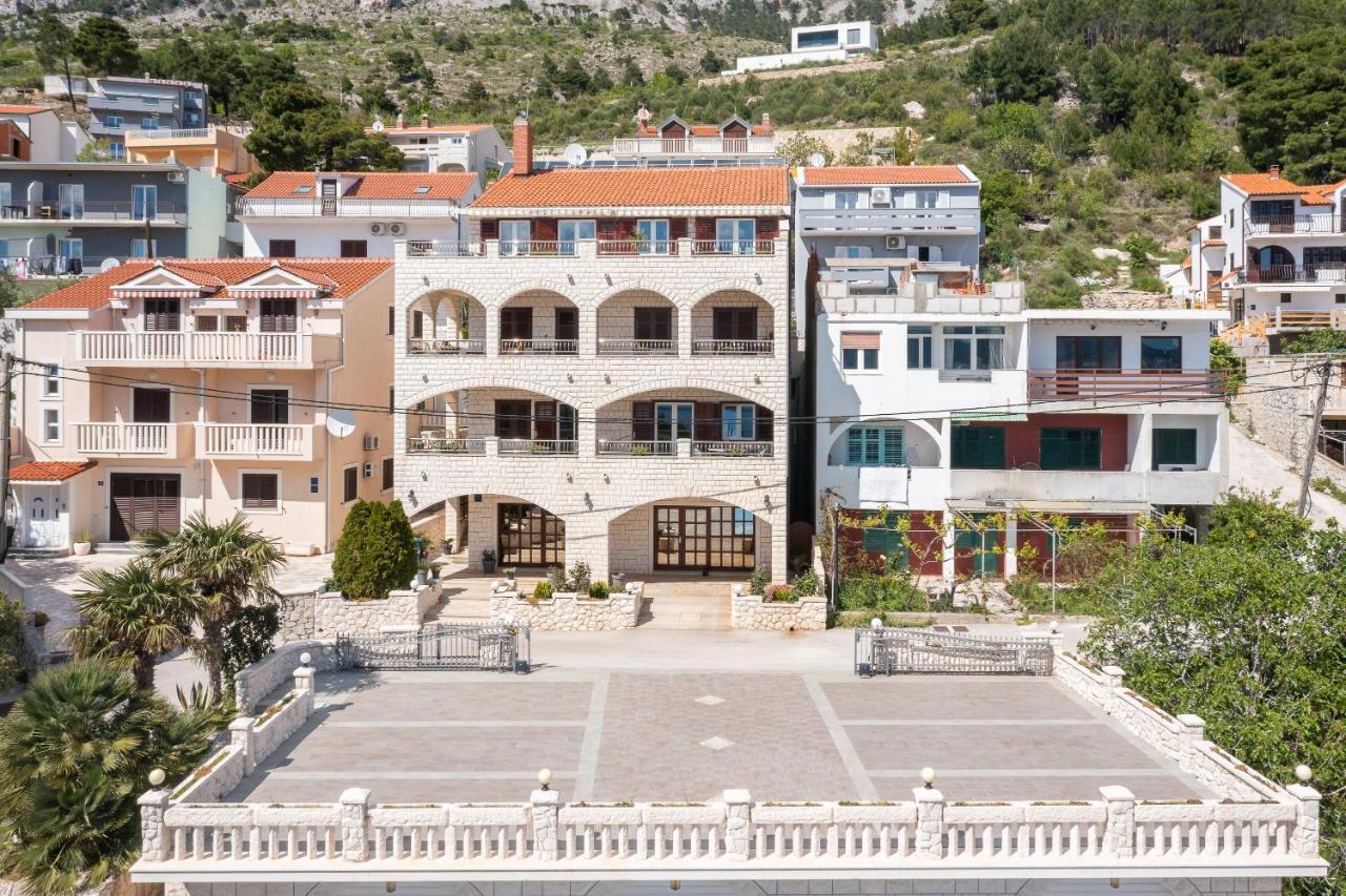 Beachfront Xxl - 2 Apartments Together - Lokva Rogoznica Eksteriør bilde