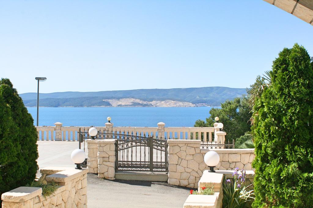 Beachfront Xxl - 2 Apartments Together - Lokva Rogoznica Eksteriør bilde